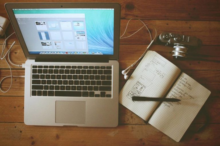 MacBook