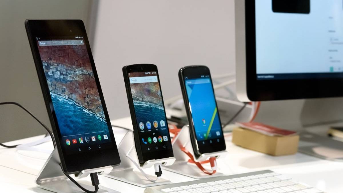 Defining Mobile Testing, Device Farms, and the type of Testing Practices