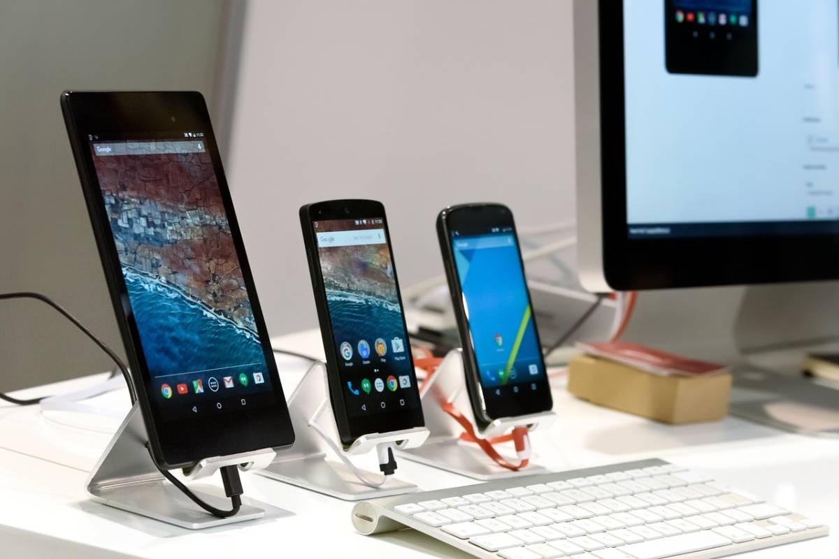 Defining Mobile Testing, Device Farms, and the type of Testing Practices