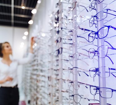 5 Types Of Eyeglass Frame Styles 