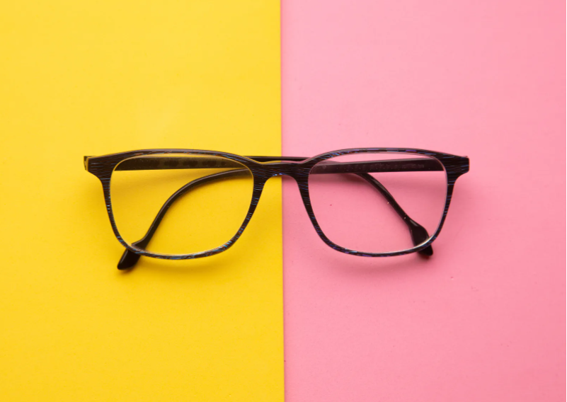 5 Firm Benefits of Using Eyeglasses
