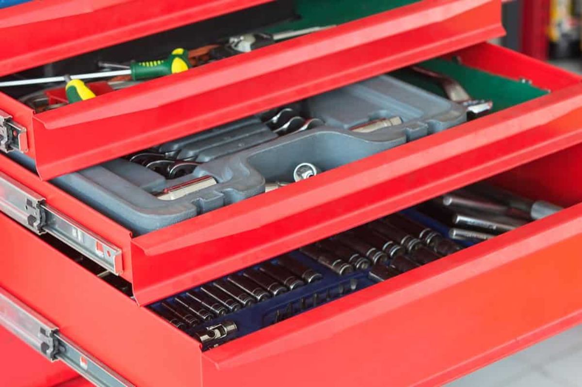 Different Sizes and Purposes of Tool Chests