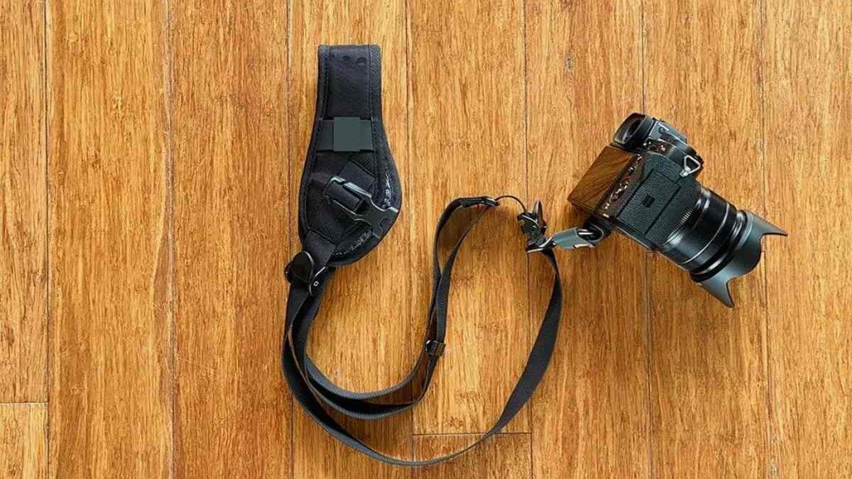 Nt Slinger for Camera – Art of Photography with Perfect Protection
