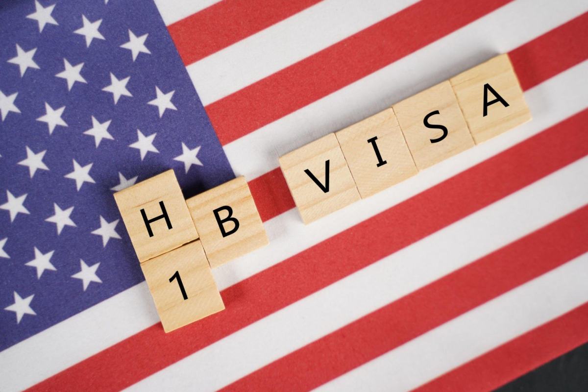 Rajkotupdates.news : America granted work permits for Indian Spouses of H-1 B Visa Holders