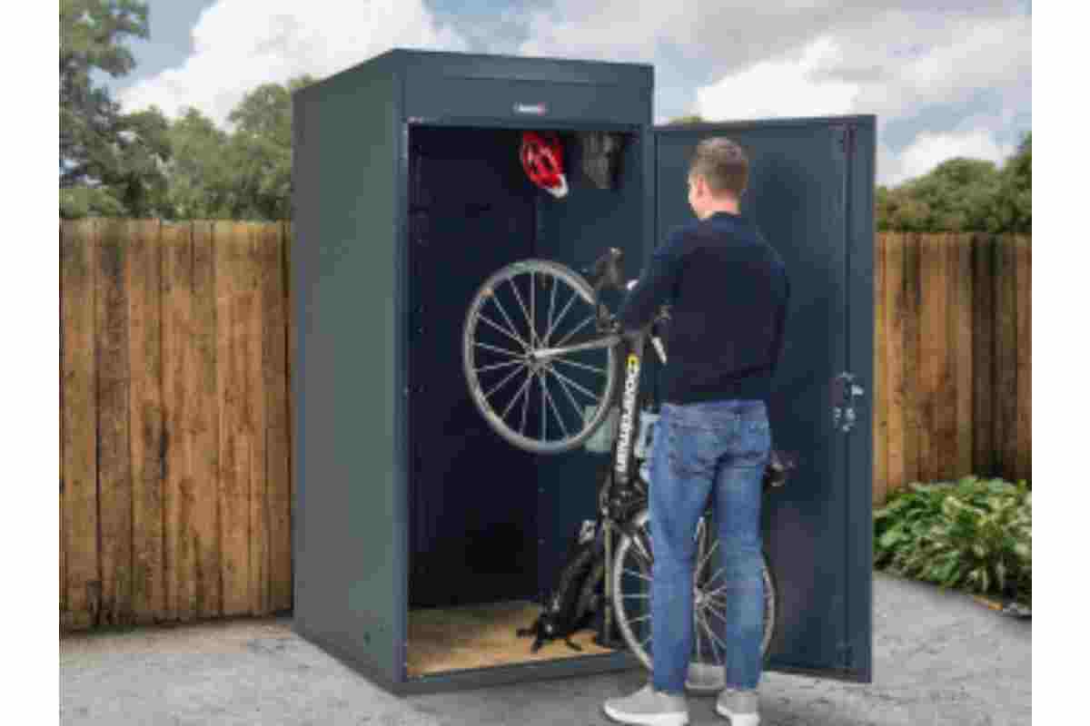 Advantages Of Using An Outdoor Bike Storage Box
