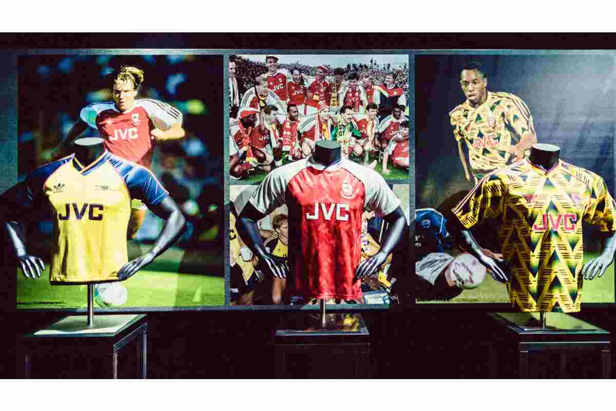 Arsenal’s Stunning LED Screen Transformation: A Visual Feast at the Adidas Store