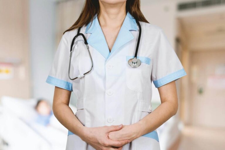 Your Guide to Post-Master's Family Nurse Practitioner (FNP) Certification